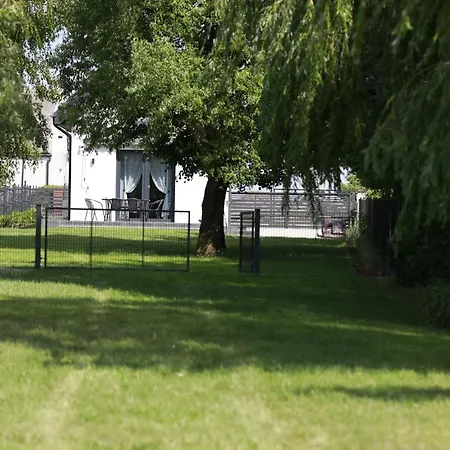 Przystań Nad Miążką Dom wakacyjny Sapowice